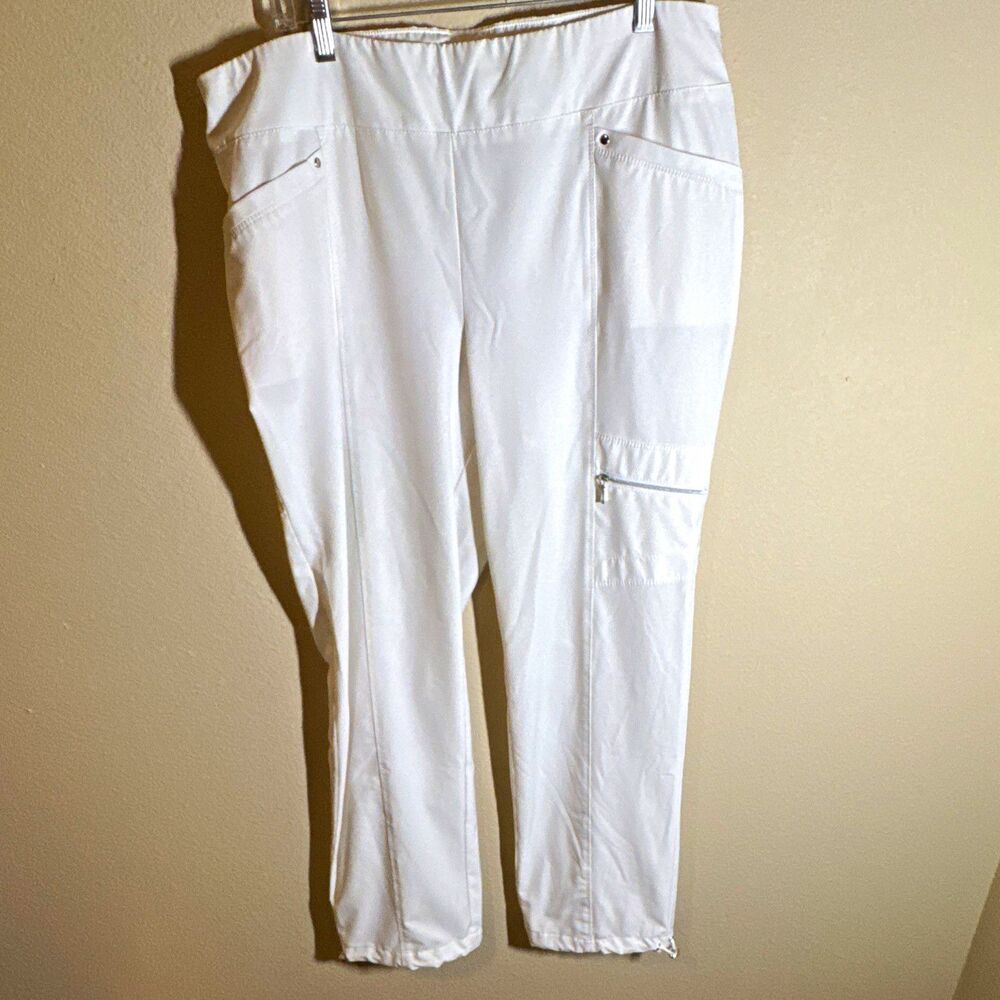 Chico's Women’s Cargo Pants White Slim Skinny Satin Pockets Snap 29 Inseam